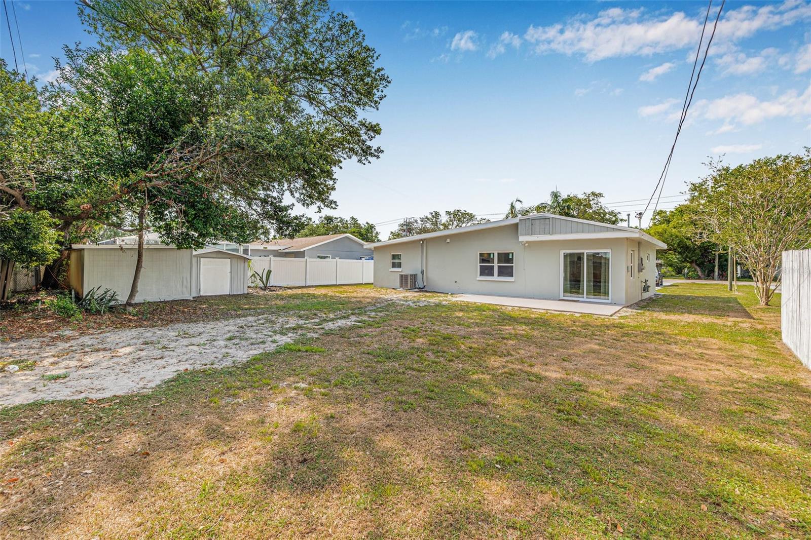 Image 18 of 25 For 2858 State Road 590
