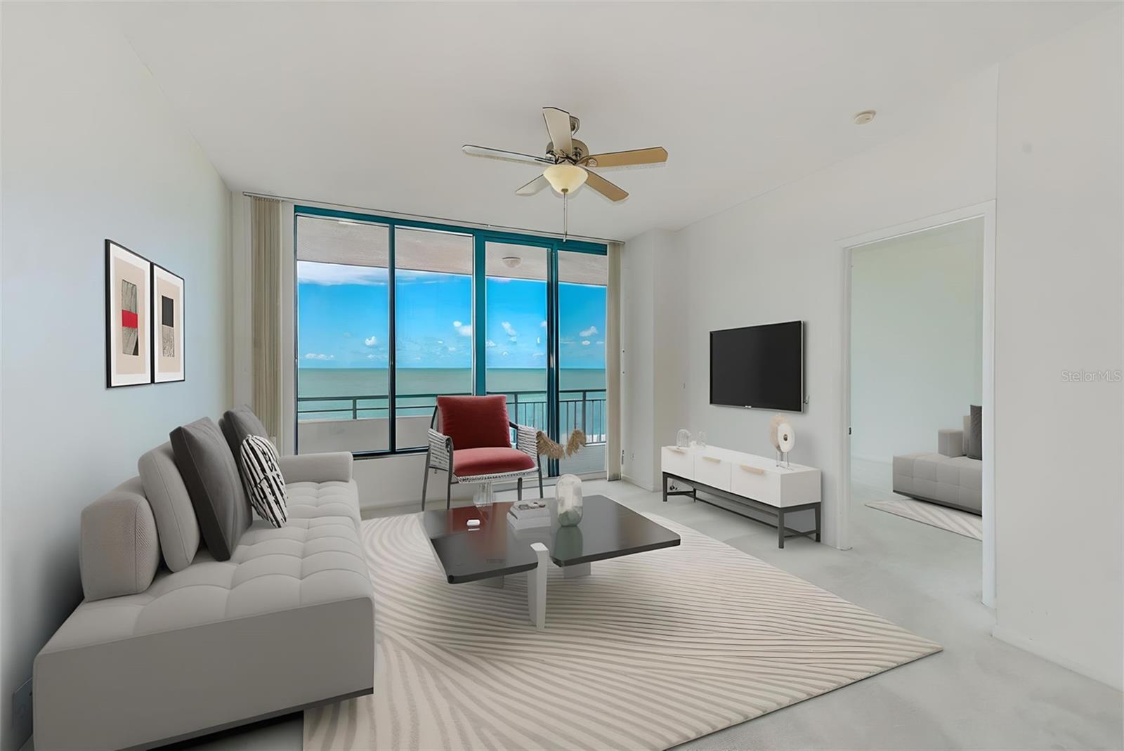 Listing photo id 3 for 1560 Gulf Boulevard 503
