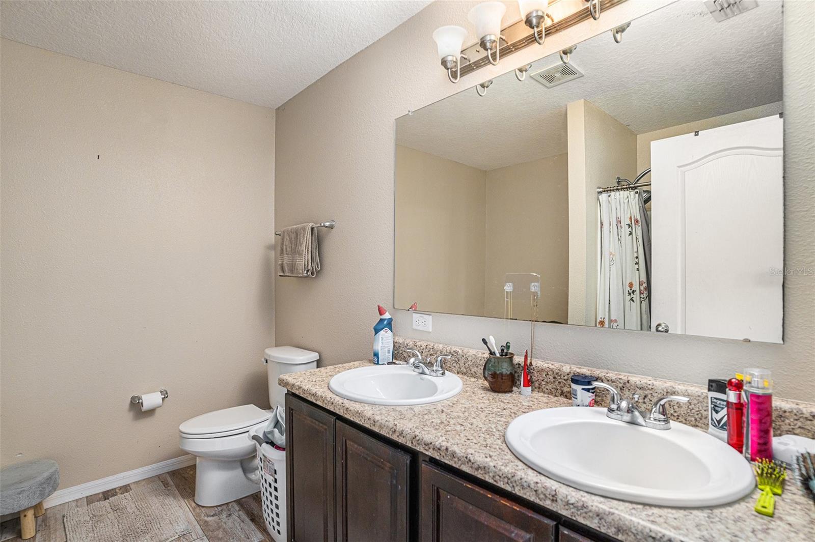Image 24 of 31 For 13246 Kent Bradley Street