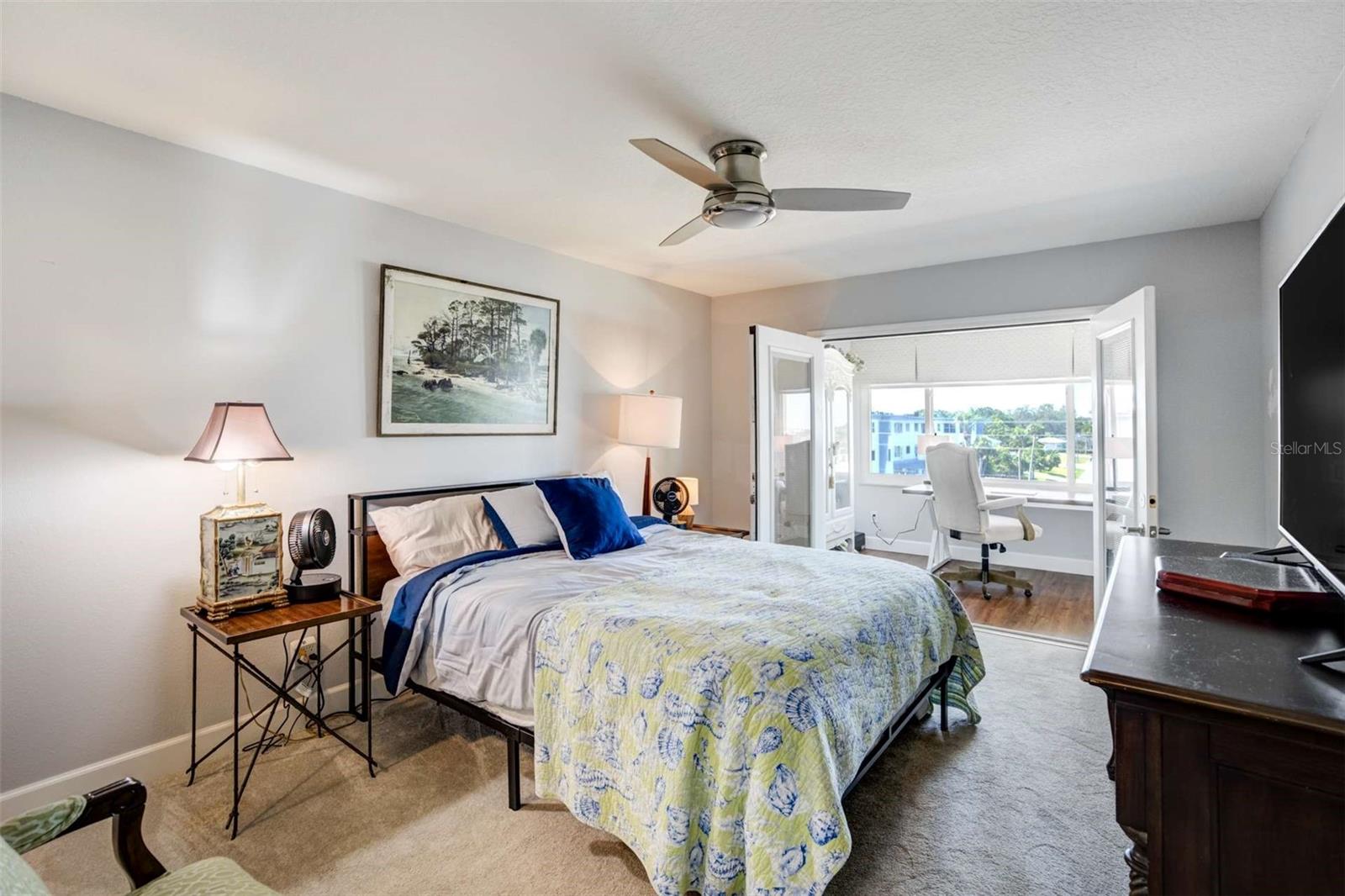 Listing photo id 10 for 100 Bluff View Drive 405a