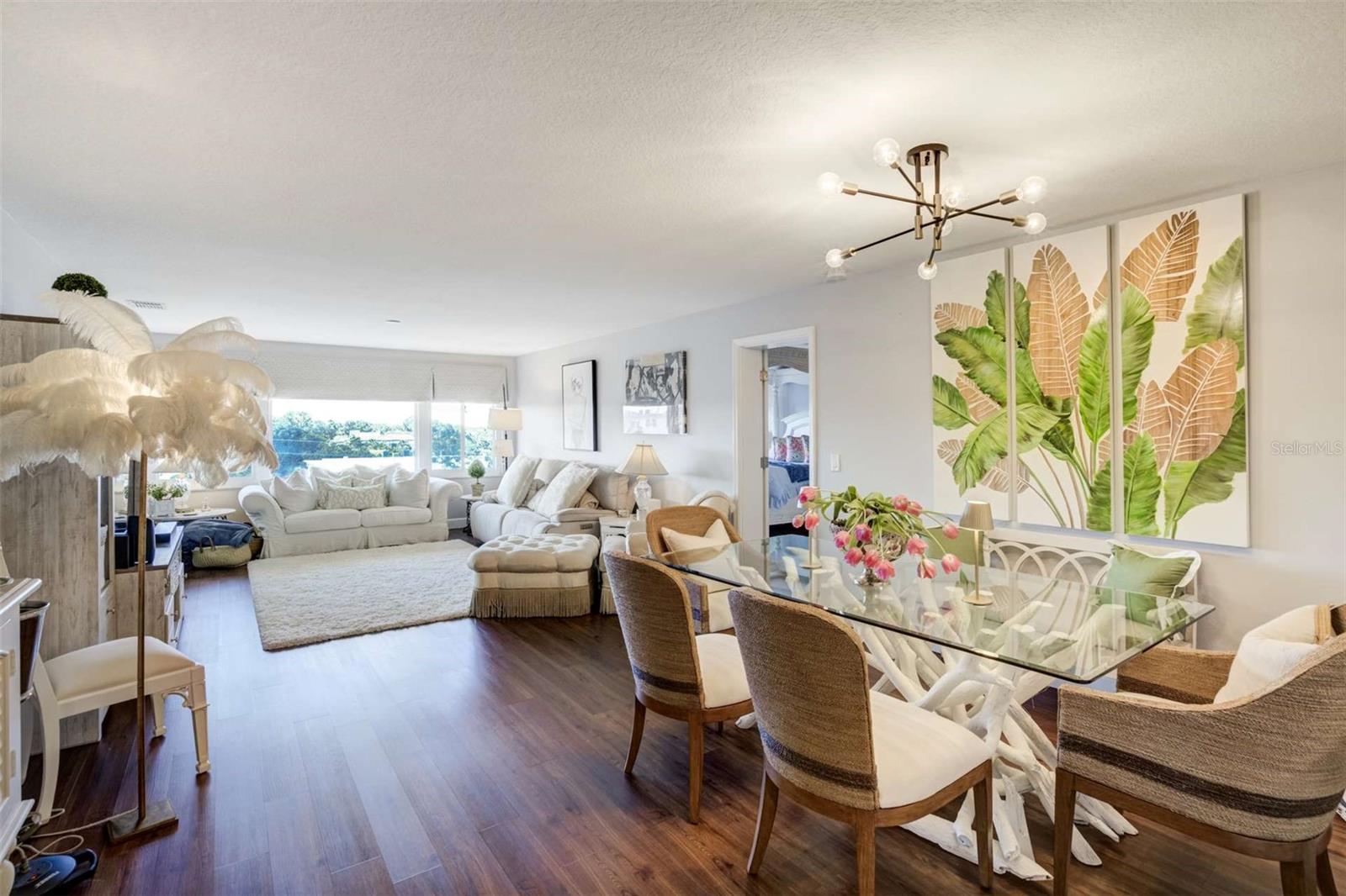 Listing photo id 5 for 100 Bluff View Drive 405a