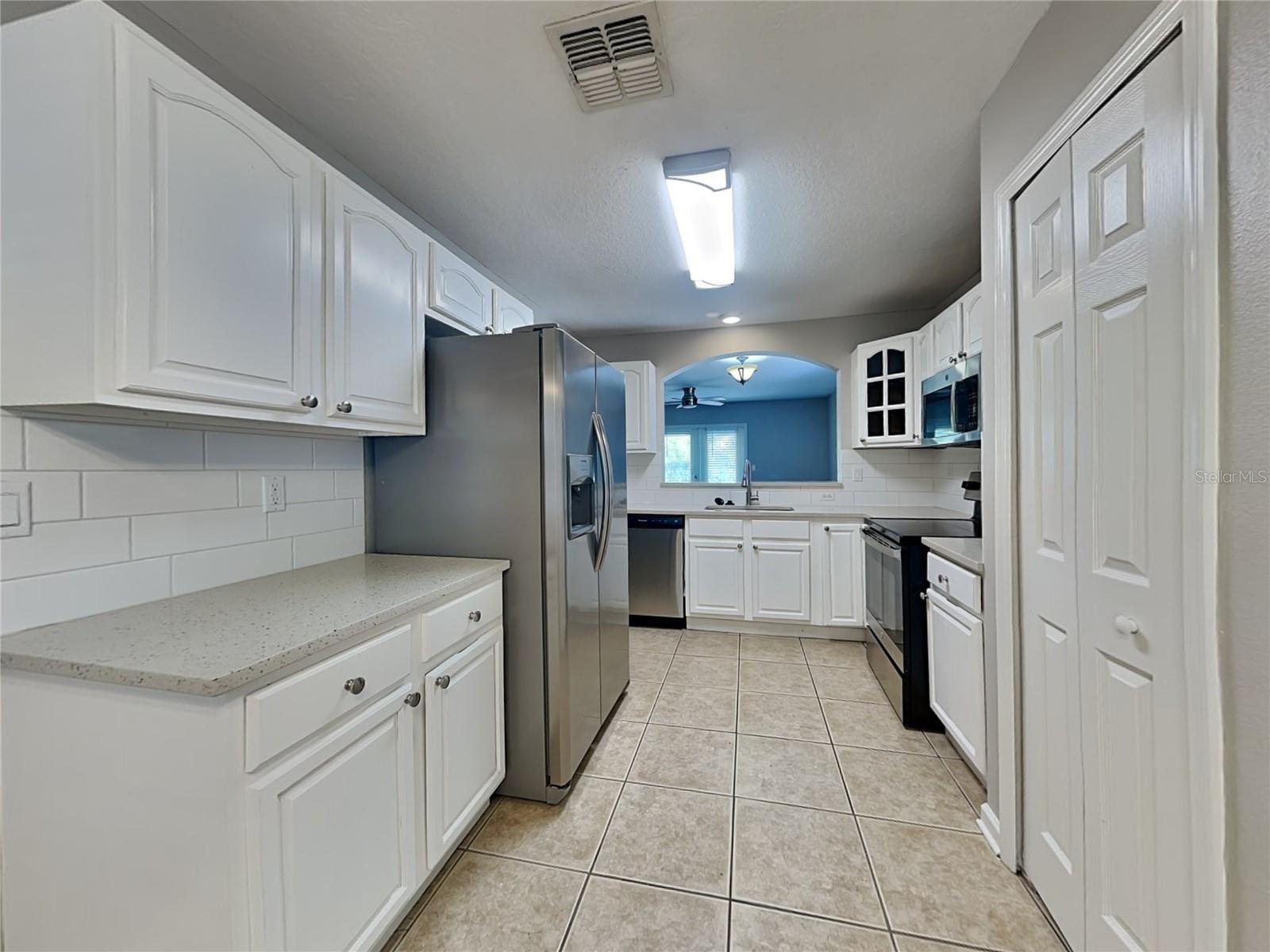 Image 5 of 16 For 9401 19th Street