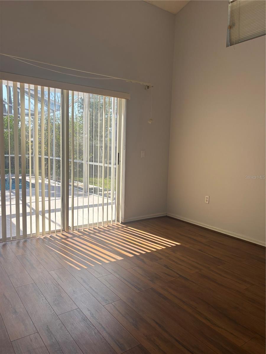 Listing photo id 5 for 9044 Calle Alta