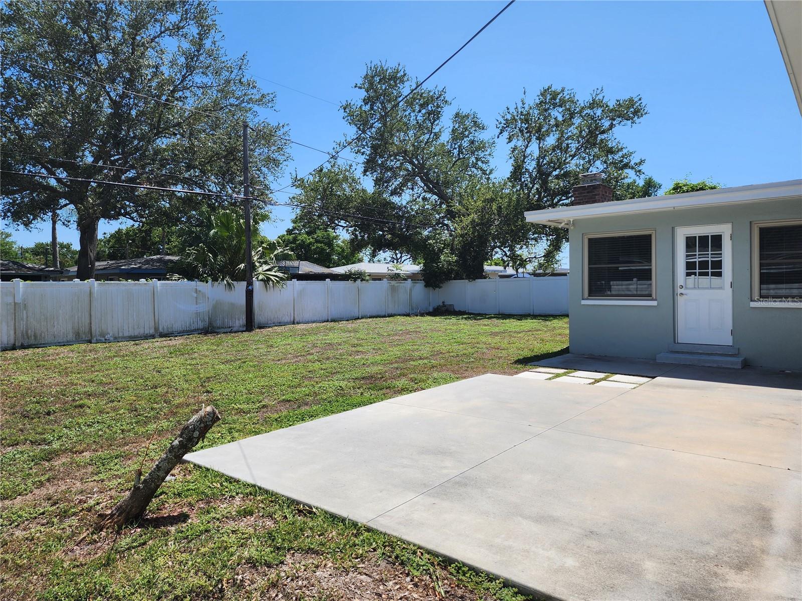 Image 15 of 15 For 2347 Eastwood Drive