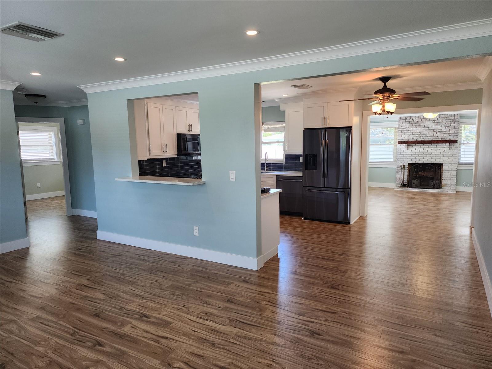 Image 2 of 15 For 2347 Eastwood Drive