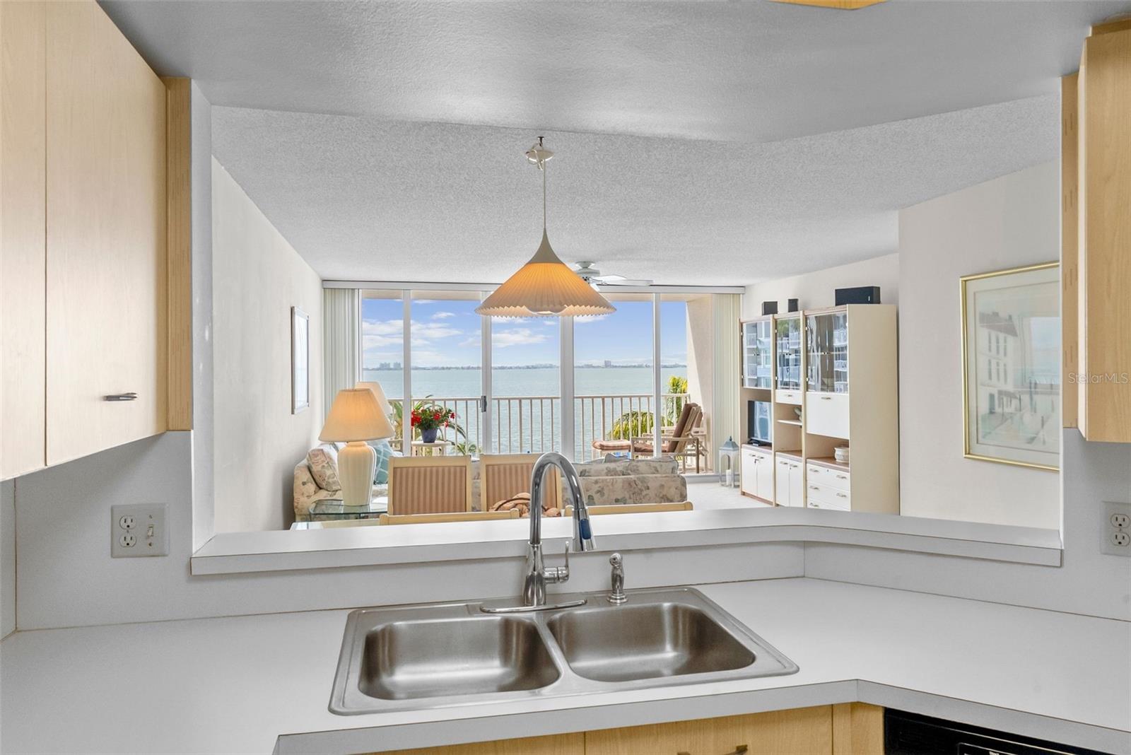 Image 6 of 21 For 5155 Isla Key Boulevard S 304