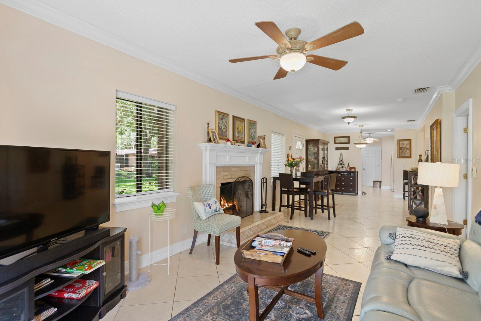 Listing photo id 10 for 3005 Sligh Avenue
