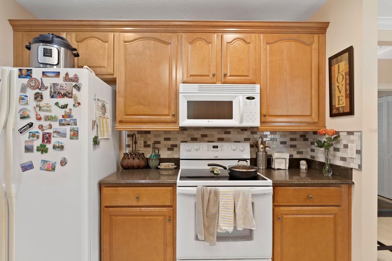 Listing photo id 18 for 3005 Sligh Avenue