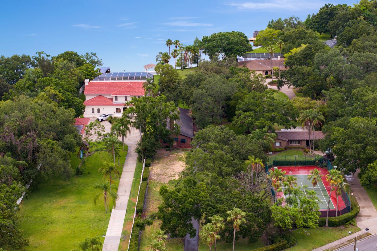 Listing photo id 58 for 3005 Sligh Avenue