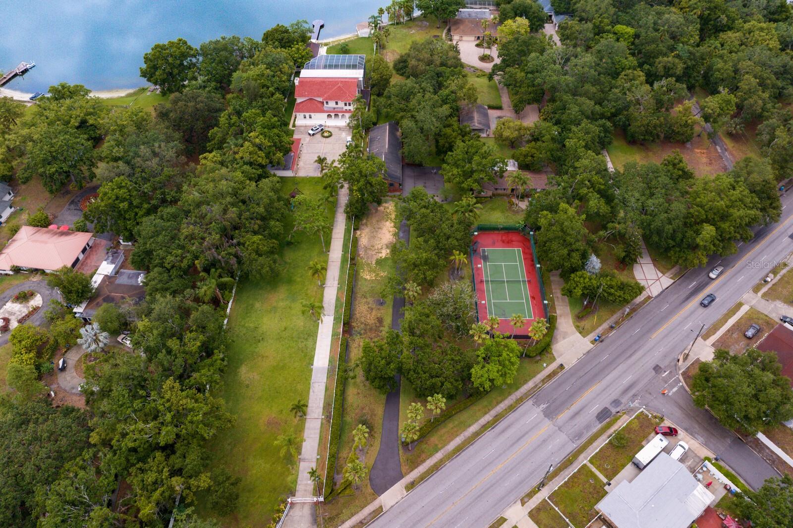 Listing photo id 61 for 3005 Sligh Avenue