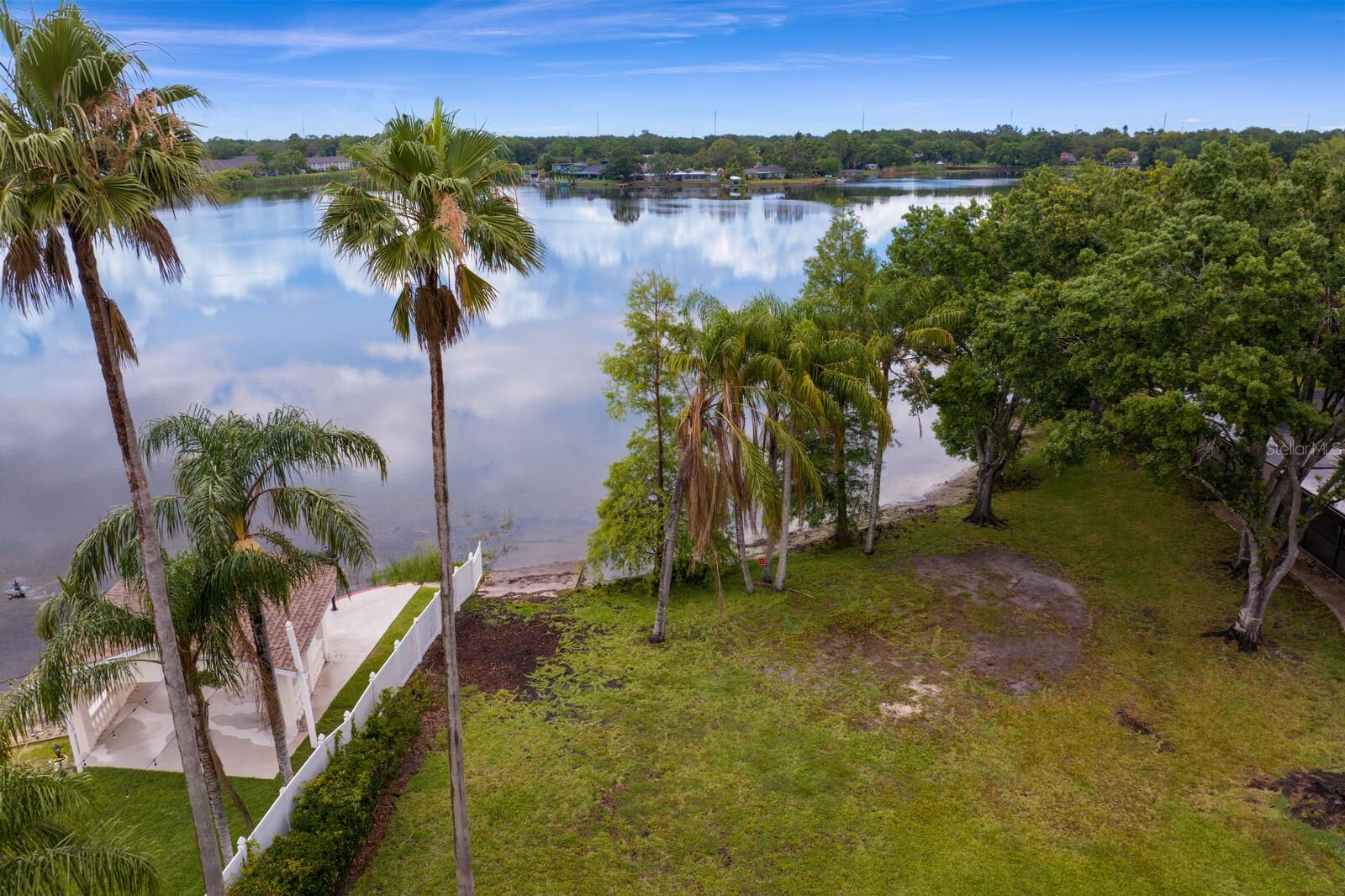 Listing photo id 71 for 3005 Sligh Avenue