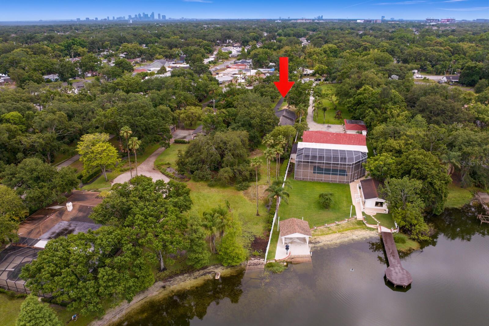 Listing photo id 79 for 3005 Sligh Avenue