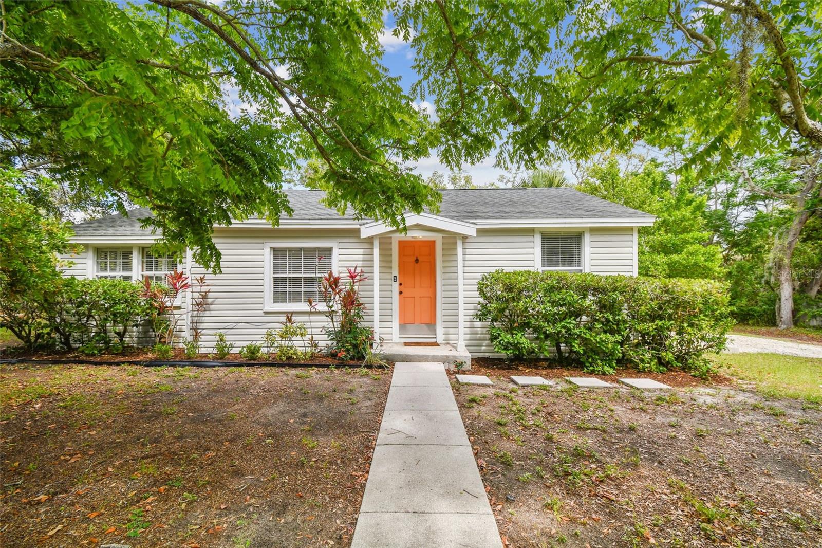 Details for 670 Wooddell Dr, SAFETY HARBOR, FL 34695