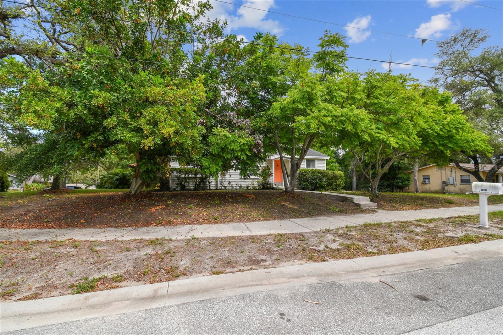 Image 12 of 51 For 670 Wooddell Dr