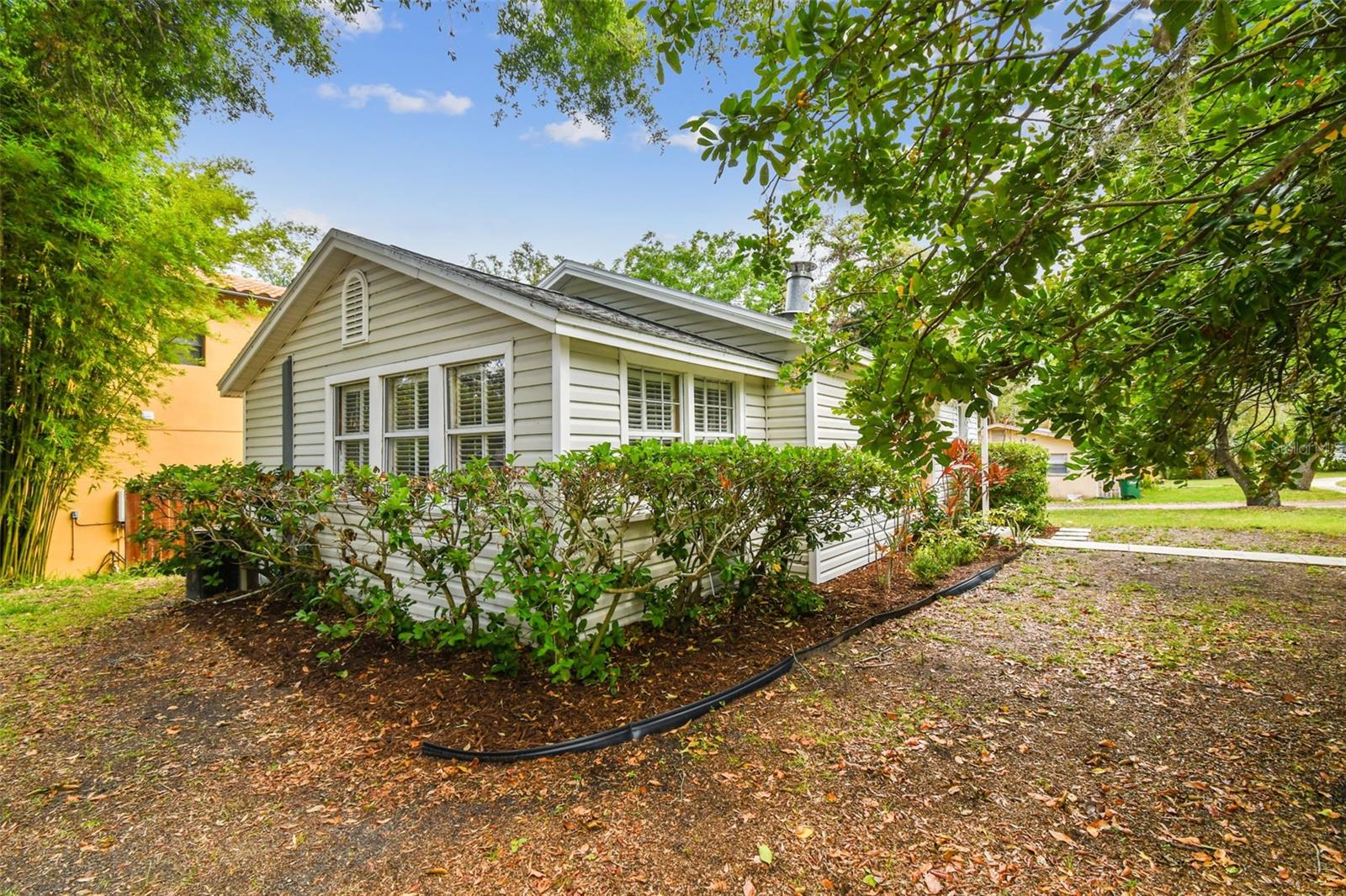 Image 16 of 51 For 670 Wooddell Dr