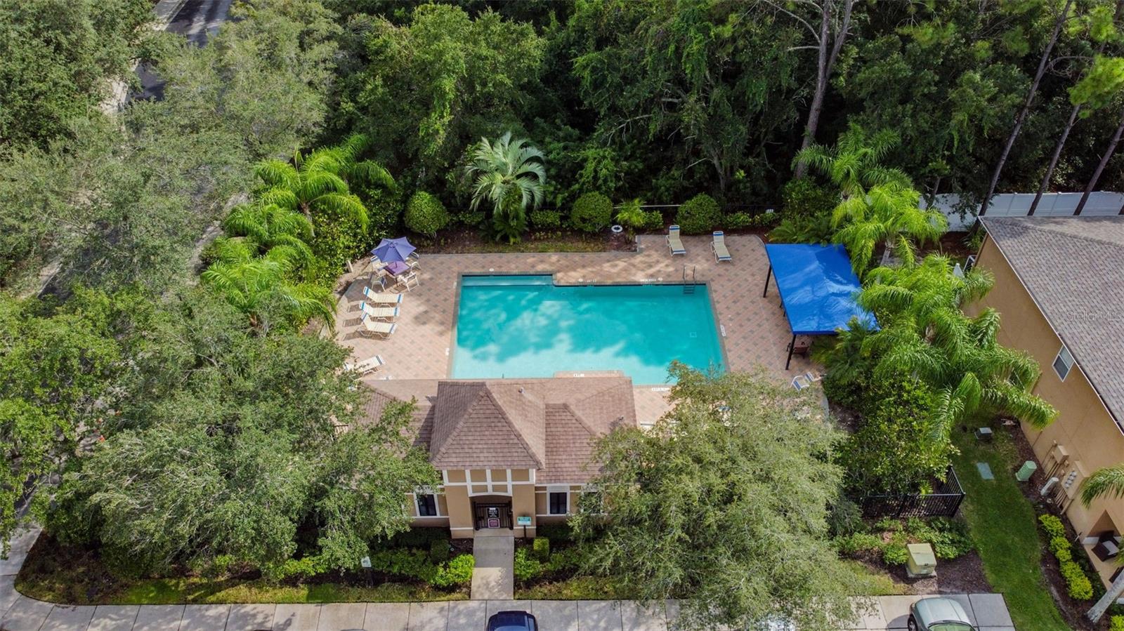 Listing photo id 63 for 4528 Winding River Way