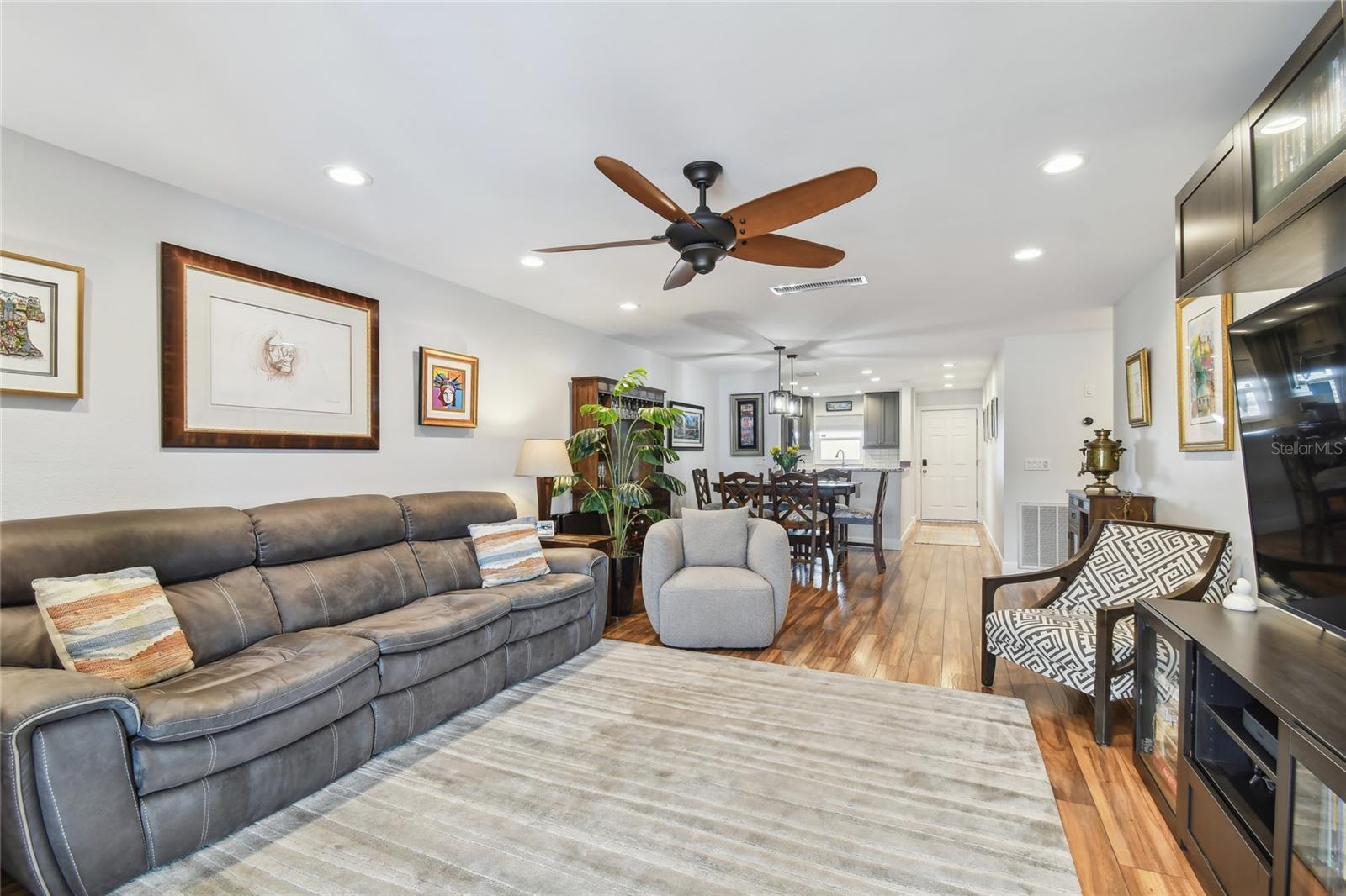 Image 13 of 51 For 2960 59th Street S 614