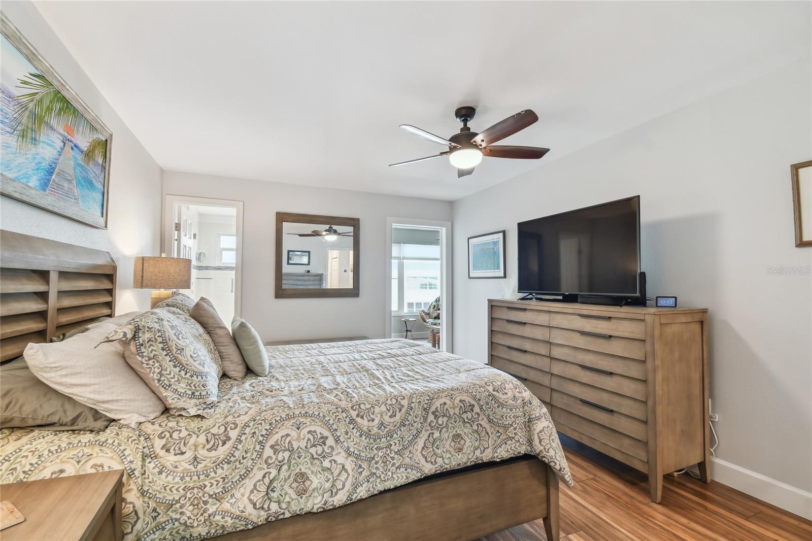 Image 22 of 51 For 2960 59th Street S 614