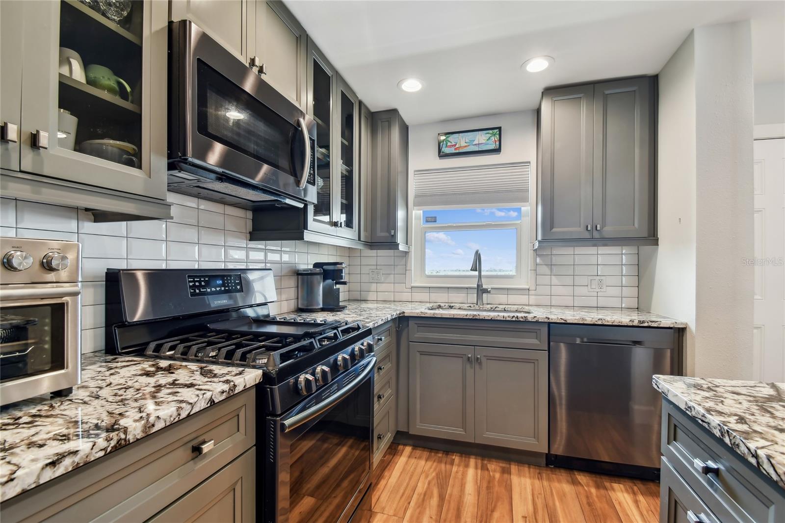 Image 6 of 51 For 2960 59th Street S 614