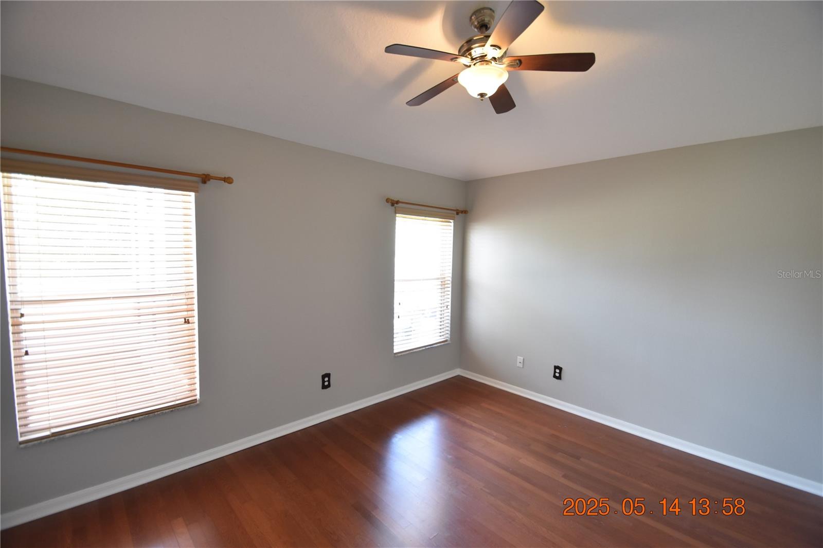 Image 21 of 44 For 4033 Huntingdale Court