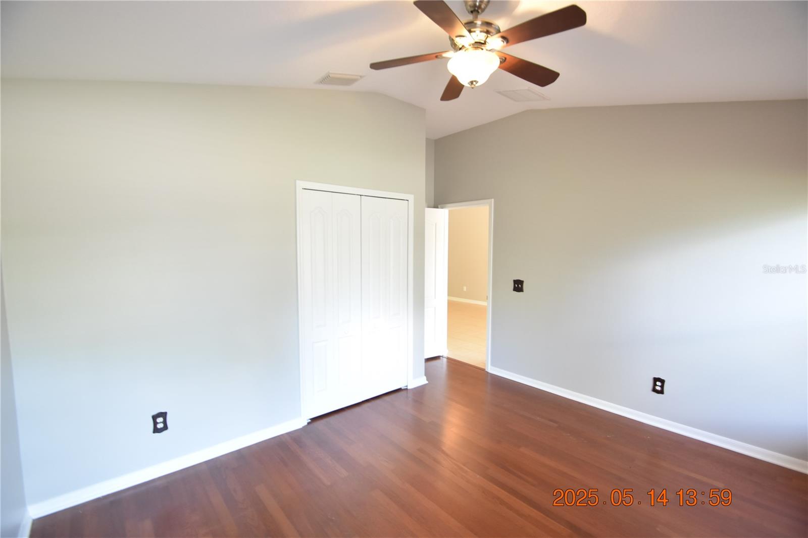 Image 23 of 44 For 4033 Huntingdale Court
