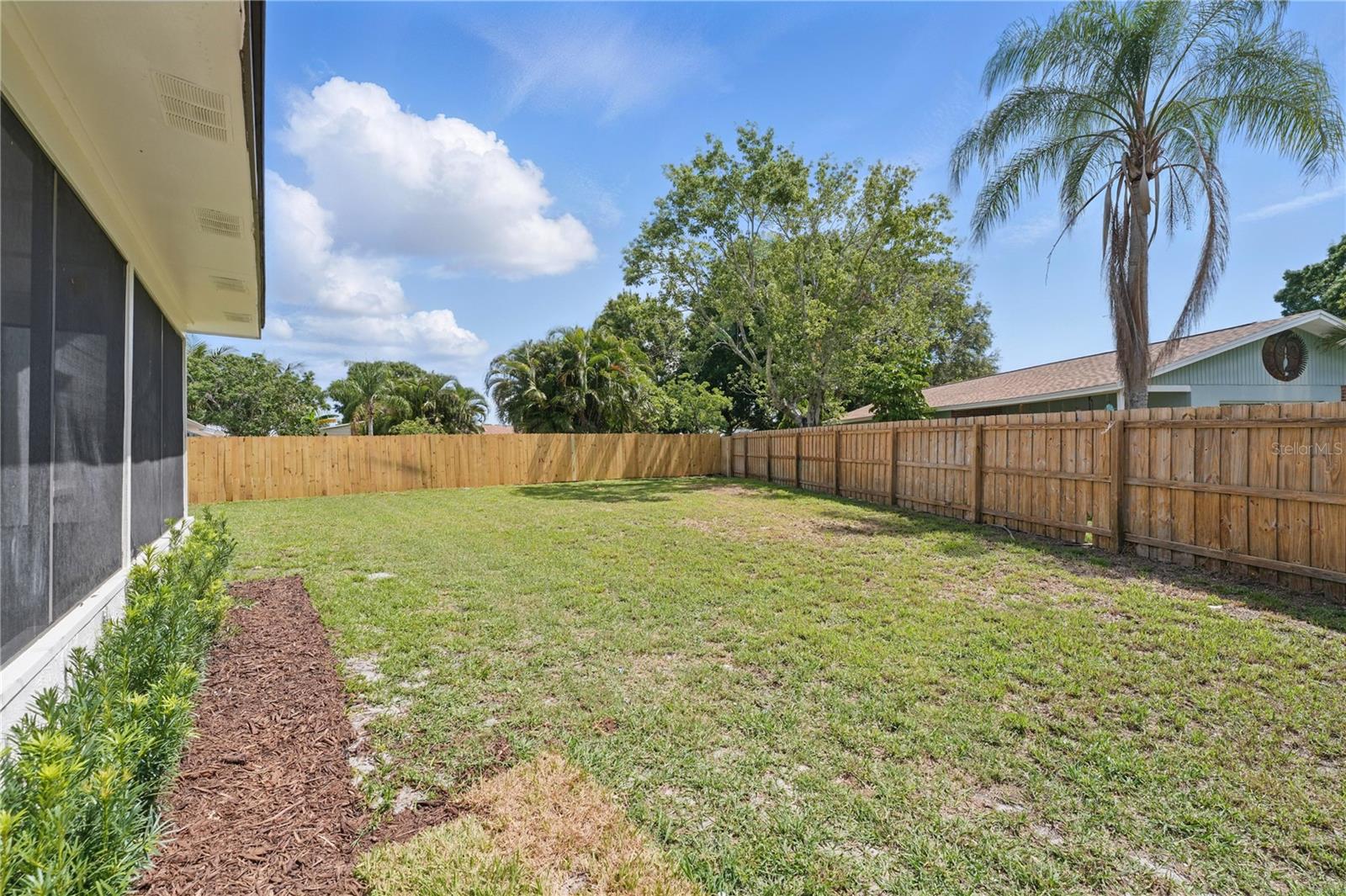 Image 30 of 38 For 2815 Golfview Drive