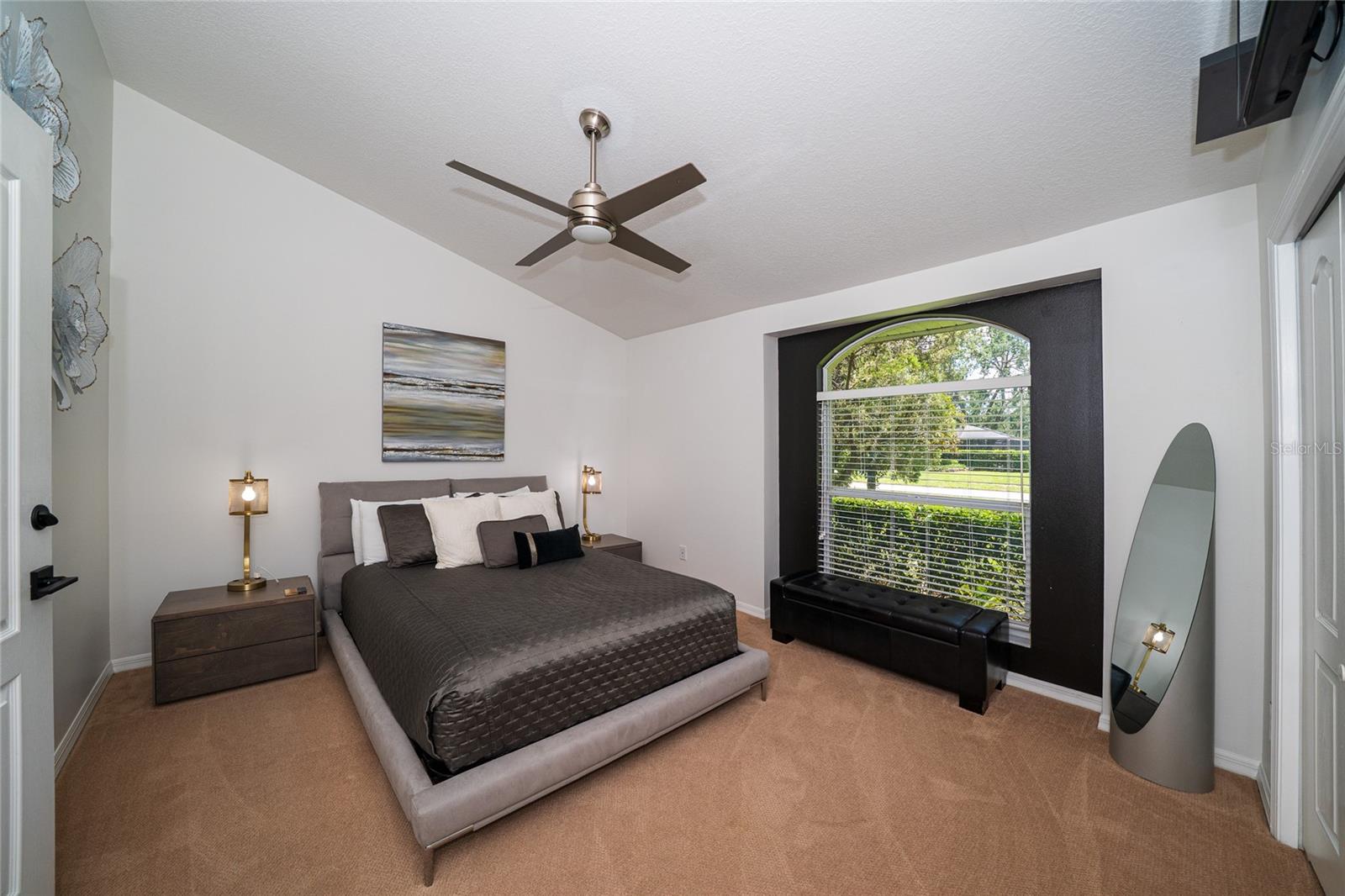 Image 16 of 67 For 1903 Curry Road