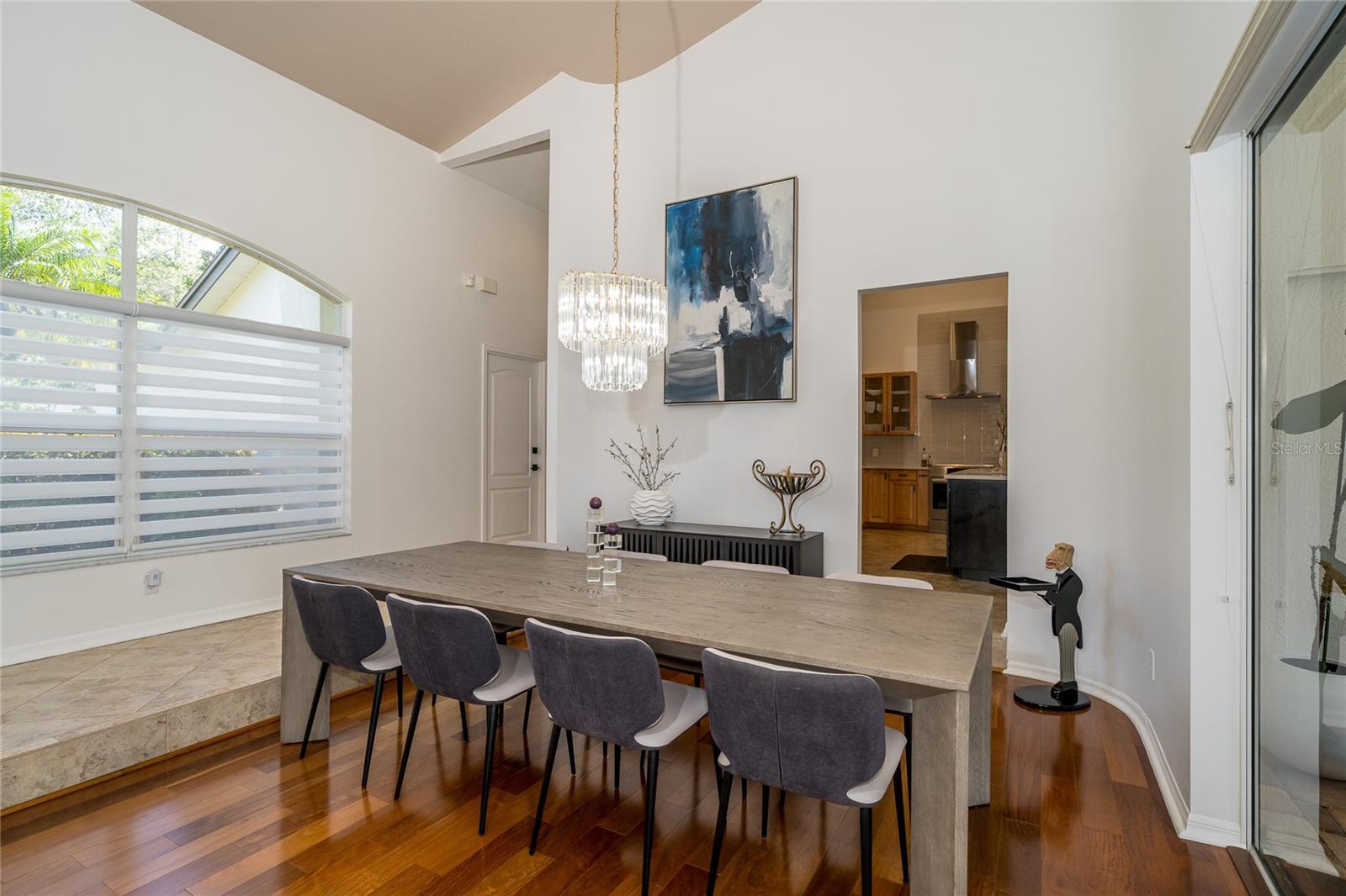 Image 5 of 67 For 1903 Curry Road