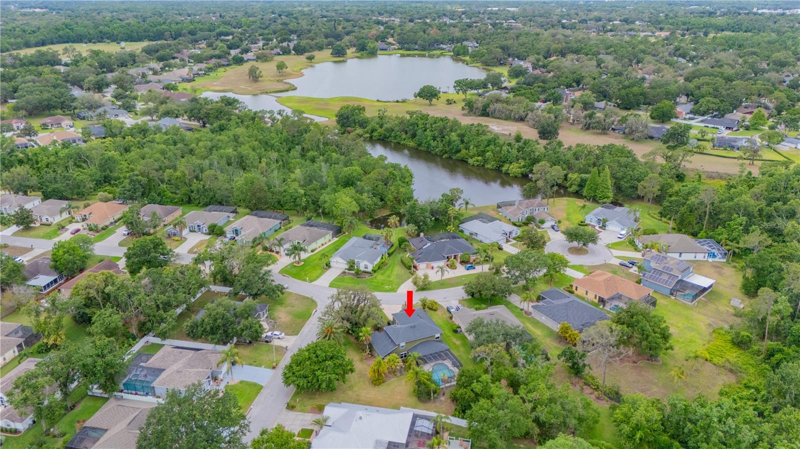 Listing photo id 47 for 2712 Spring Meadow Drive