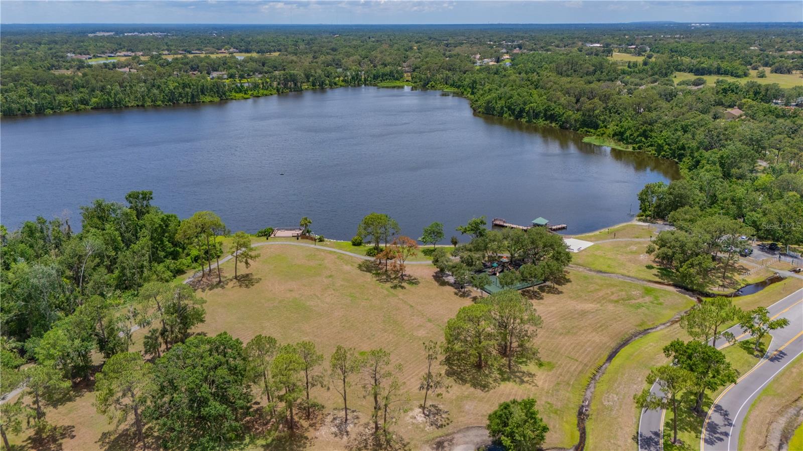 Listing photo id 51 for 2712 Spring Meadow Drive