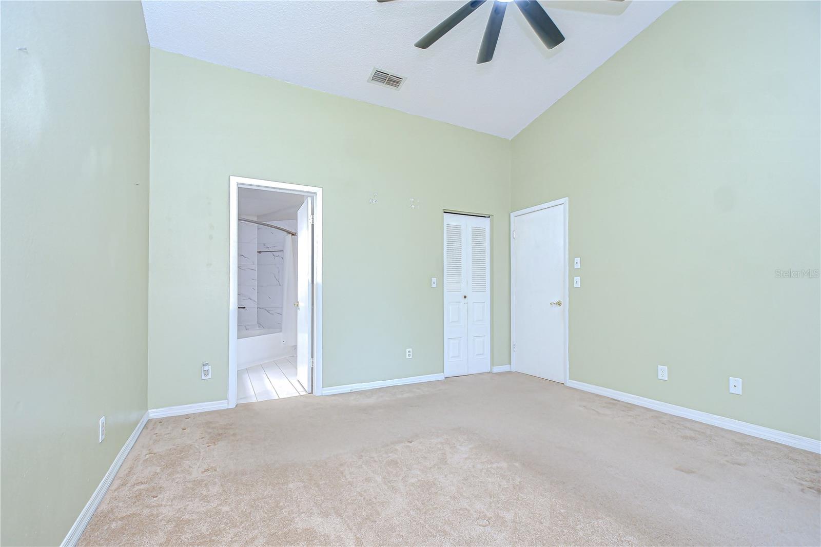 Image 17 of 30 For 12846 Tallowood Drive