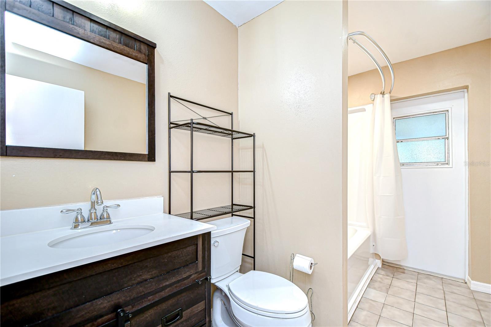 Image 21 of 30 For 12846 Tallowood Drive