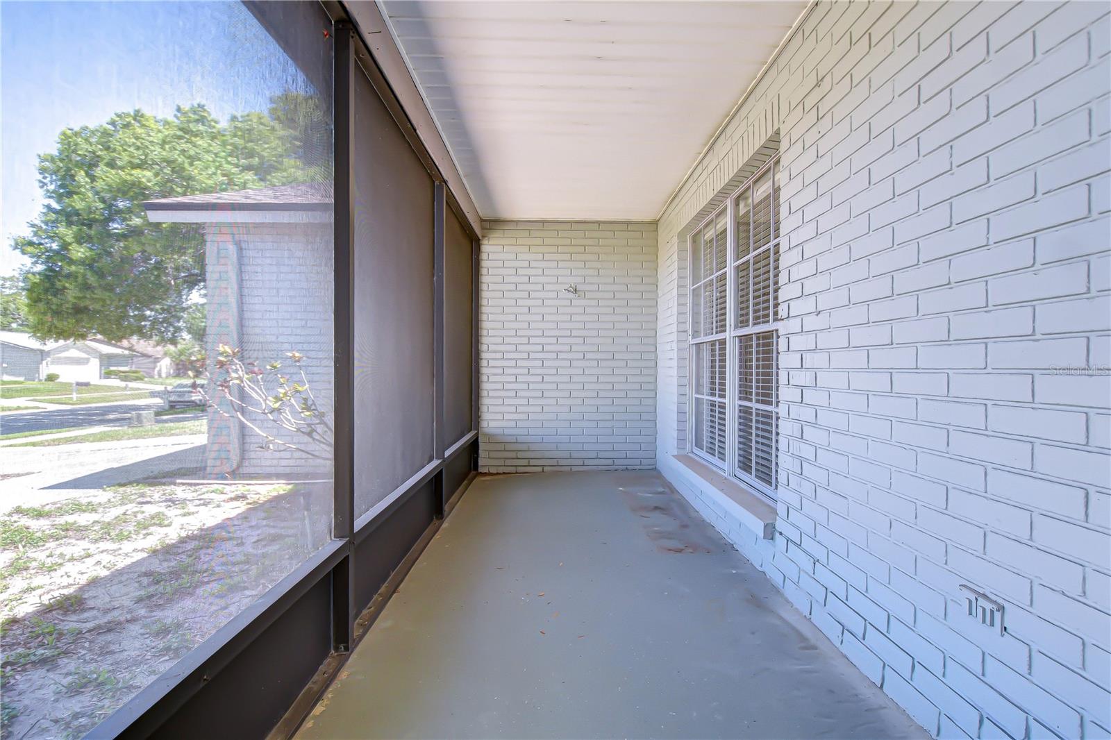 Image 5 of 30 For 12846 Tallowood Drive