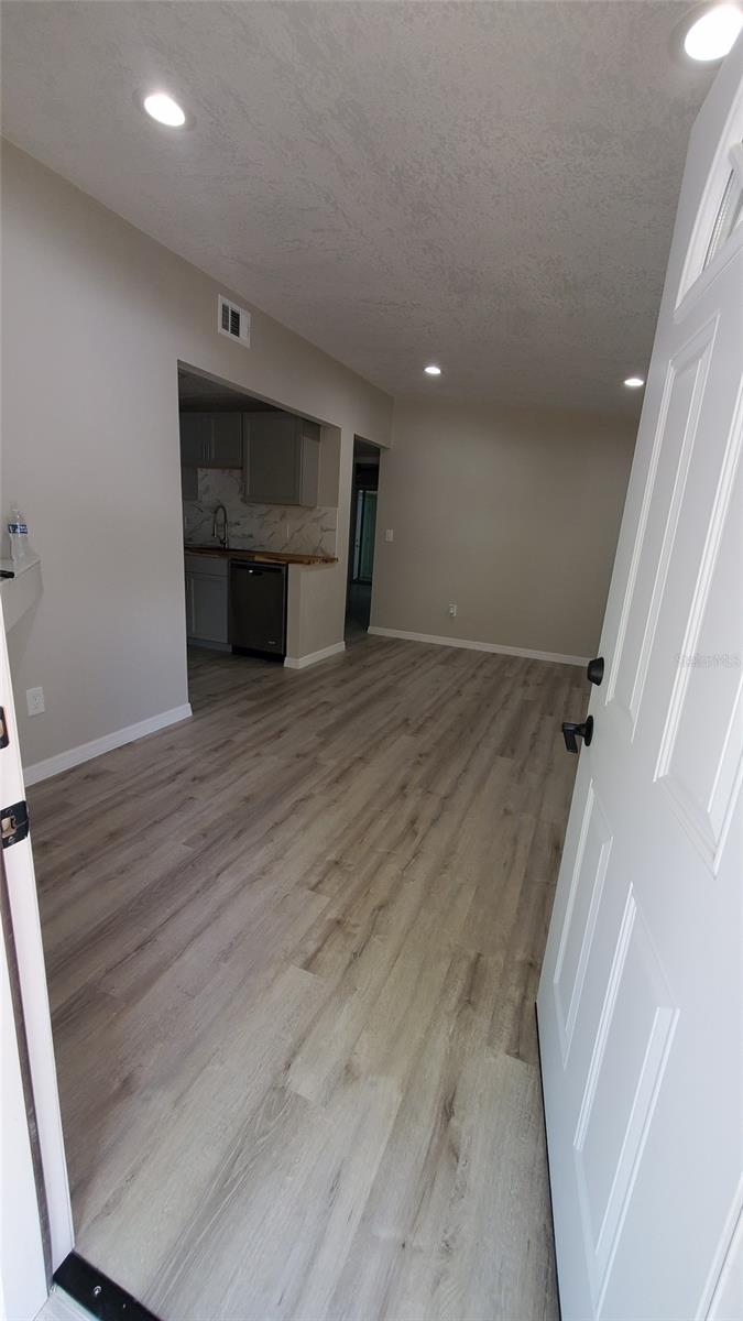 Image 2 of 15 For 312 Dorothy Avenue