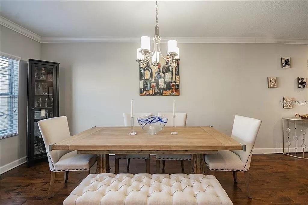 Listing photo id 15 for 838 Oregon Avenue 838