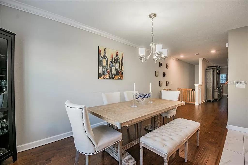 Listing photo id 16 for 838 Oregon Avenue 838