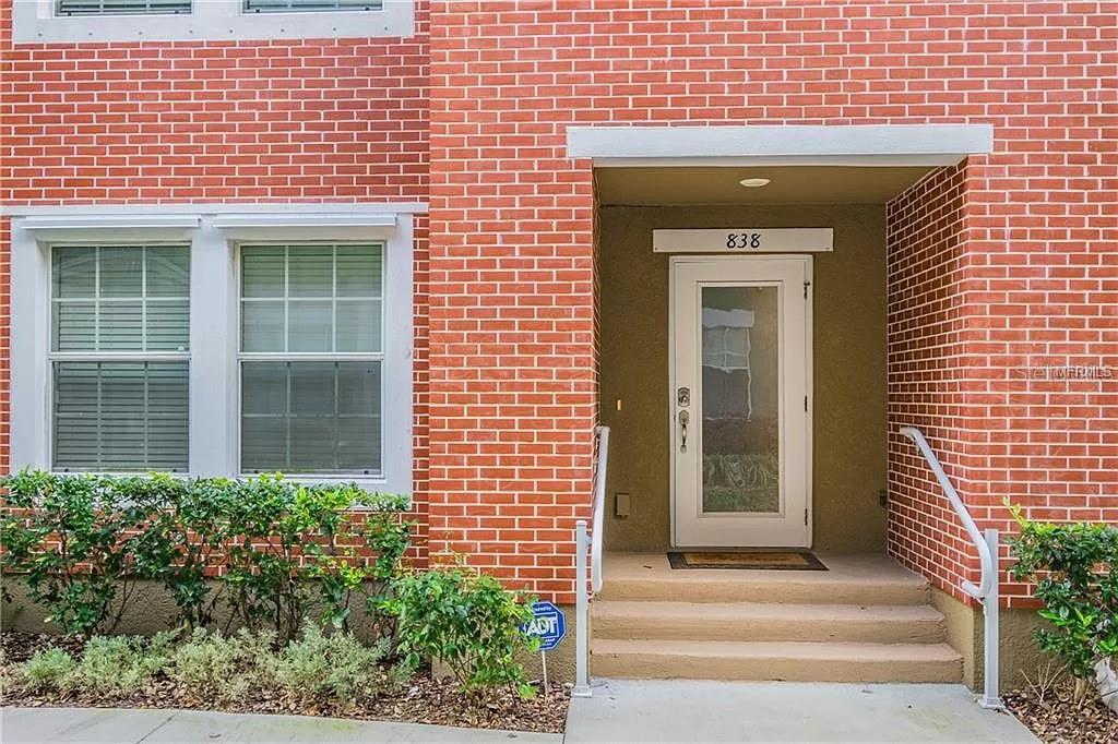 Listing photo id 0 for 838 Oregon Avenue 838