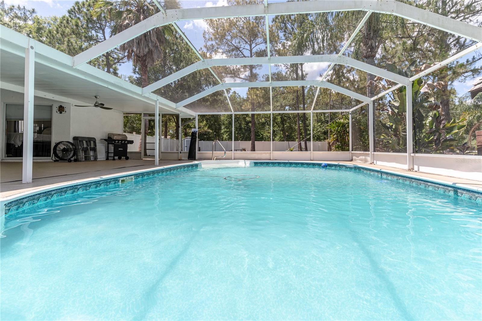 Listing photo id 15 for 27709 Robin Roost Lane