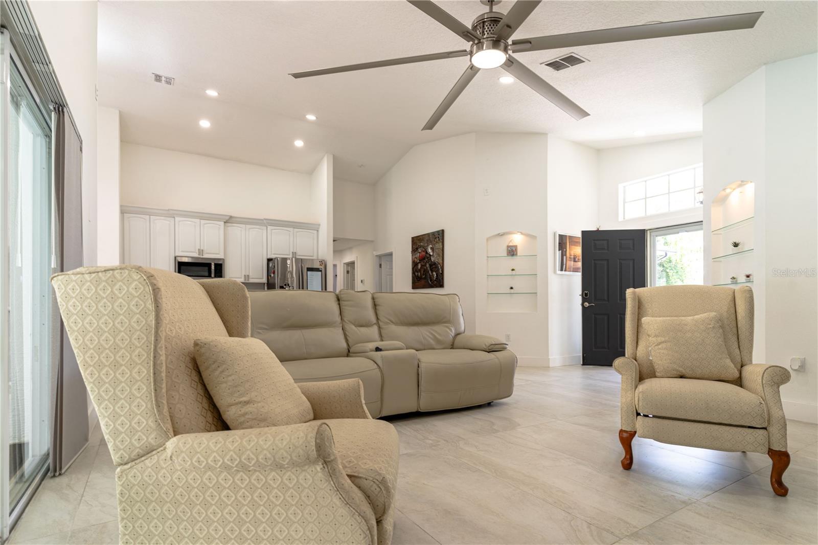 Listing photo id 25 for 27709 Robin Roost Lane