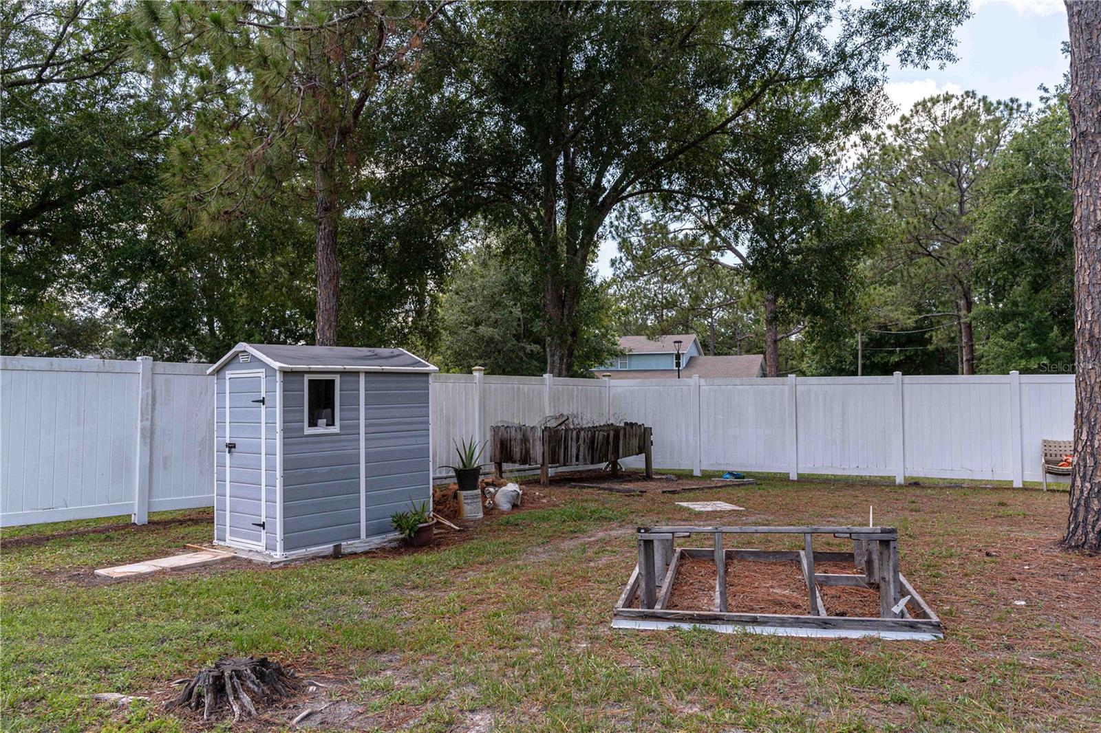 Listing photo id 63 for 27709 Robin Roost Lane