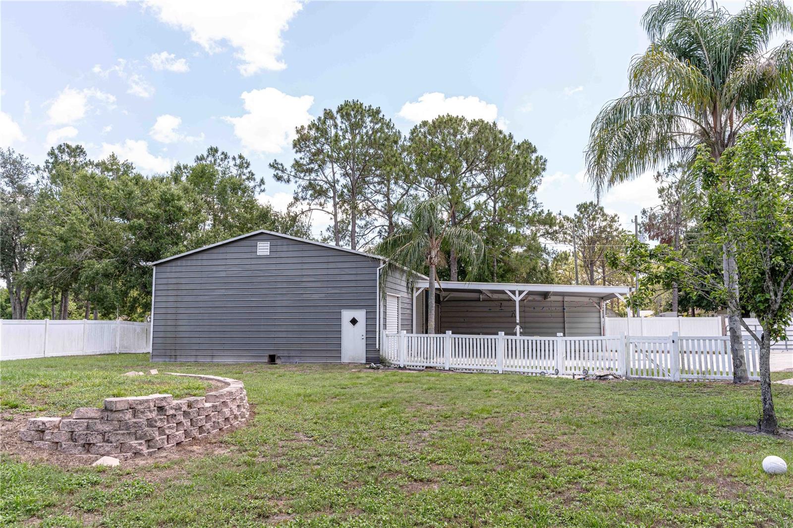 Listing photo id 65 for 27709 Robin Roost Lane