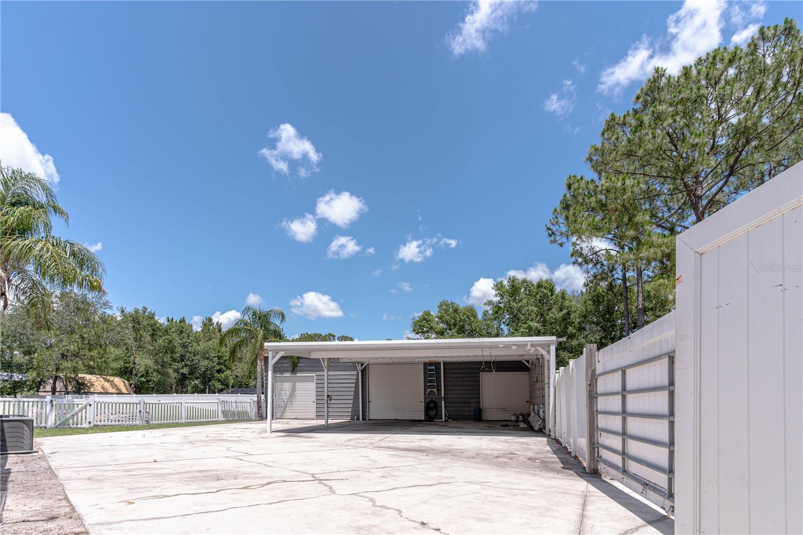 Listing photo id 70 for 27709 Robin Roost Lane