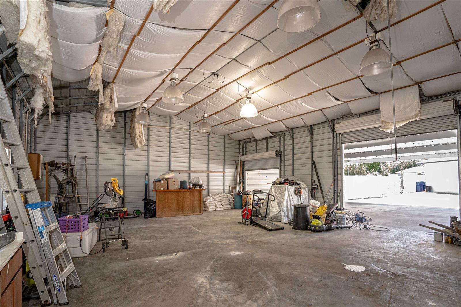Listing photo id 73 for 27709 Robin Roost Lane