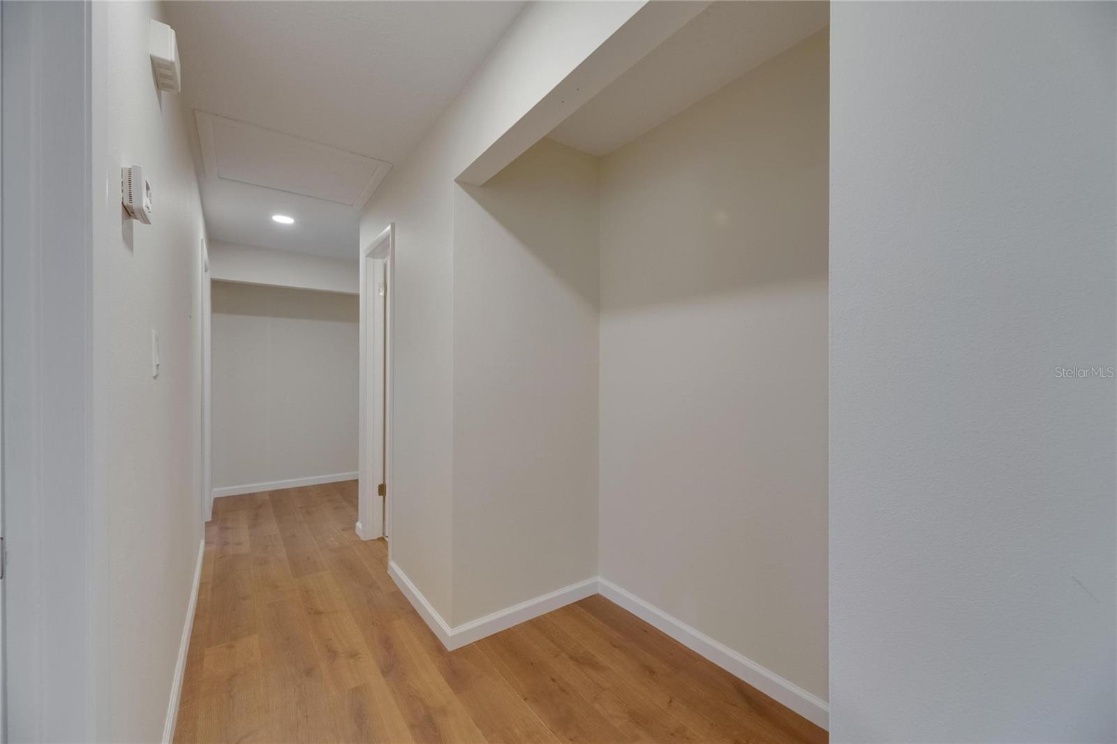 Listing photo id 21 for 12434 Cody Drive
