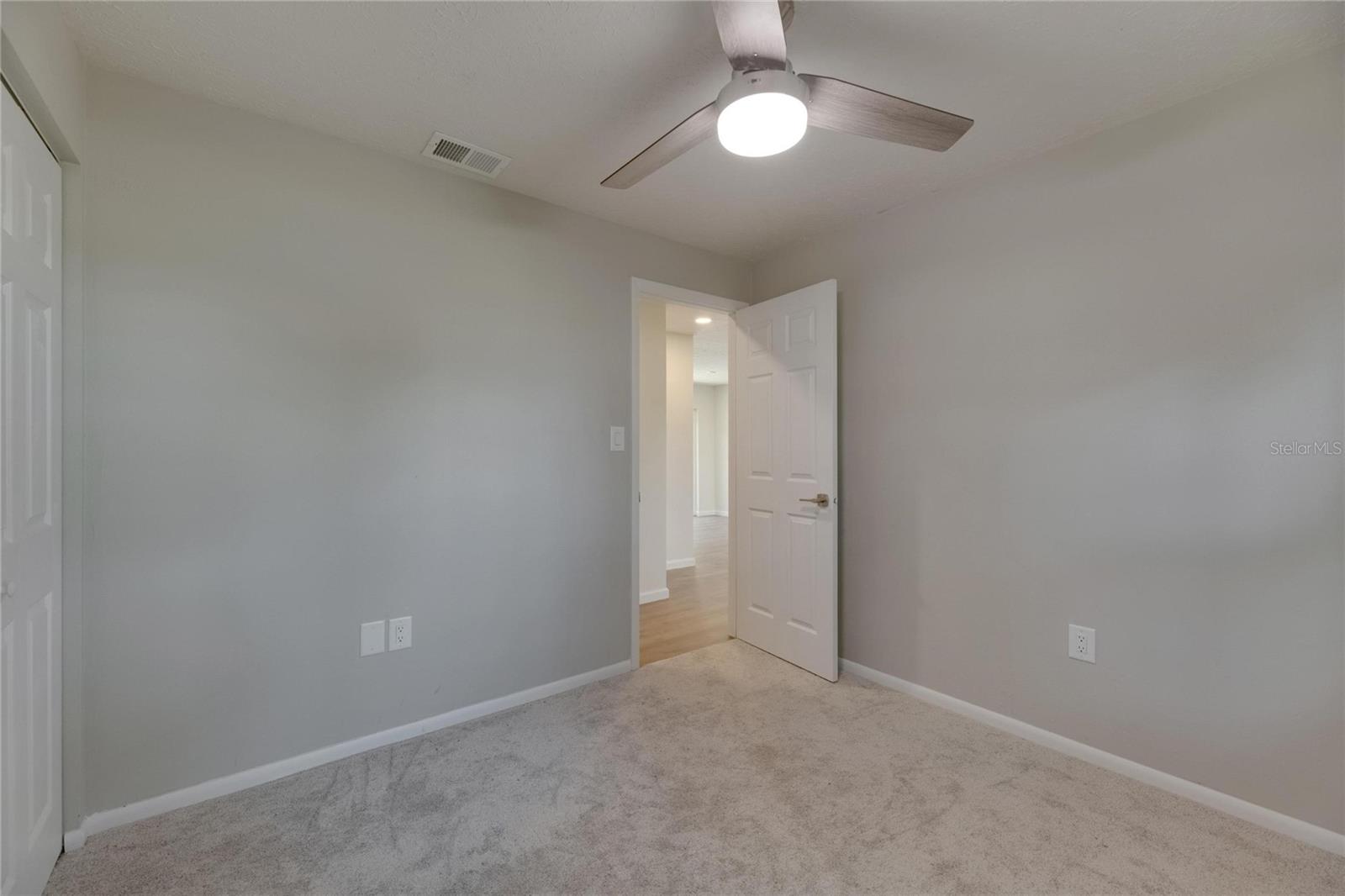 Listing photo id 24 for 12434 Cody Drive