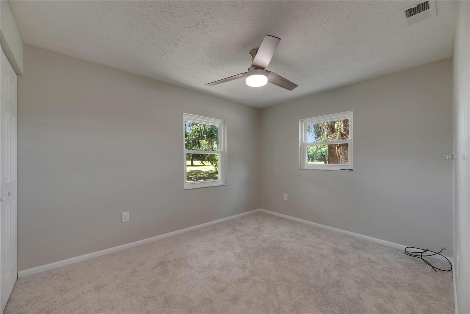 Listing photo id 27 for 12434 Cody Drive