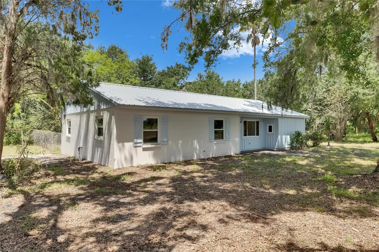 Listing photo id 42 for 12434 Cody Drive