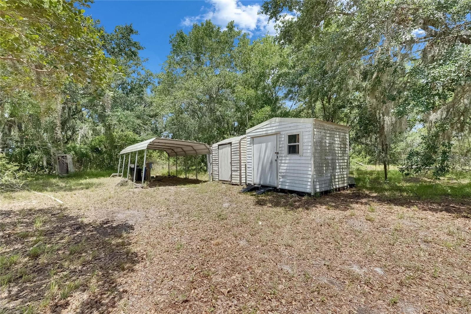 Listing photo id 44 for 12434 Cody Drive