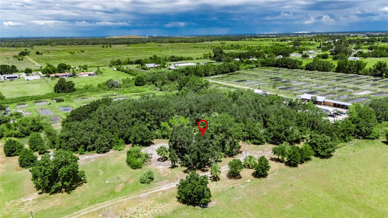 Listing photo id 57 for 12434 Cody Drive