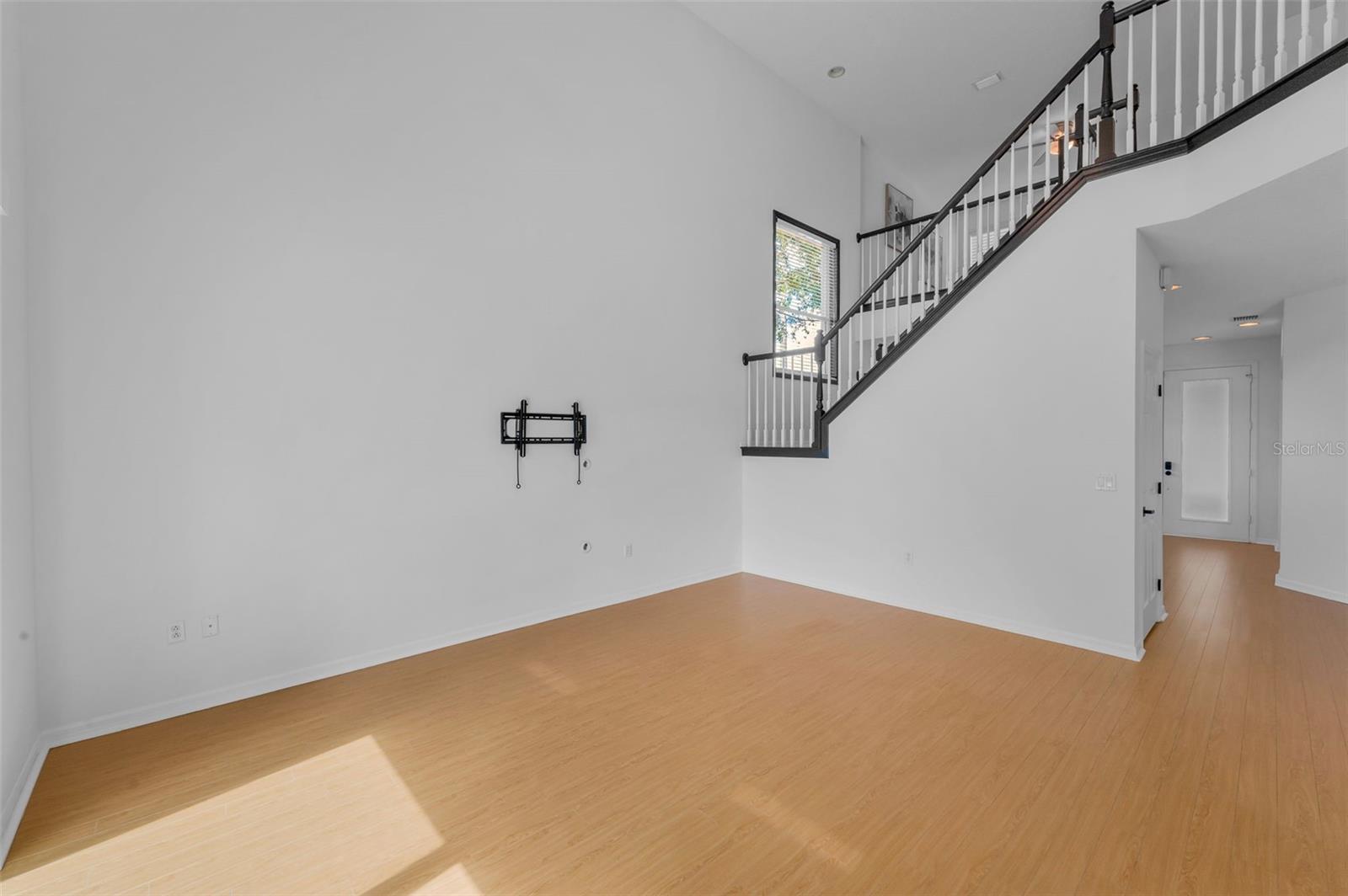 Image 27 of 72 For 3002 Savannah Oaks Circle